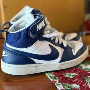 Nike Court Borough Mid 2 White Blue Youth Basketball Shoes